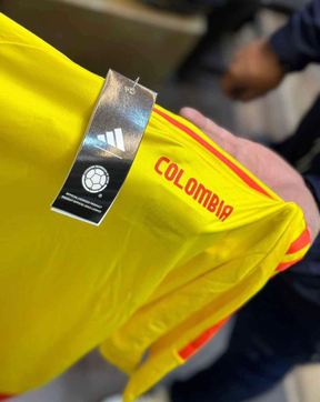 CAMISETA DE LA SELECCIÓN COLOMBIANA® 2024 + ENVÍO GRATIS Y SORTEO DE ENTRADAS